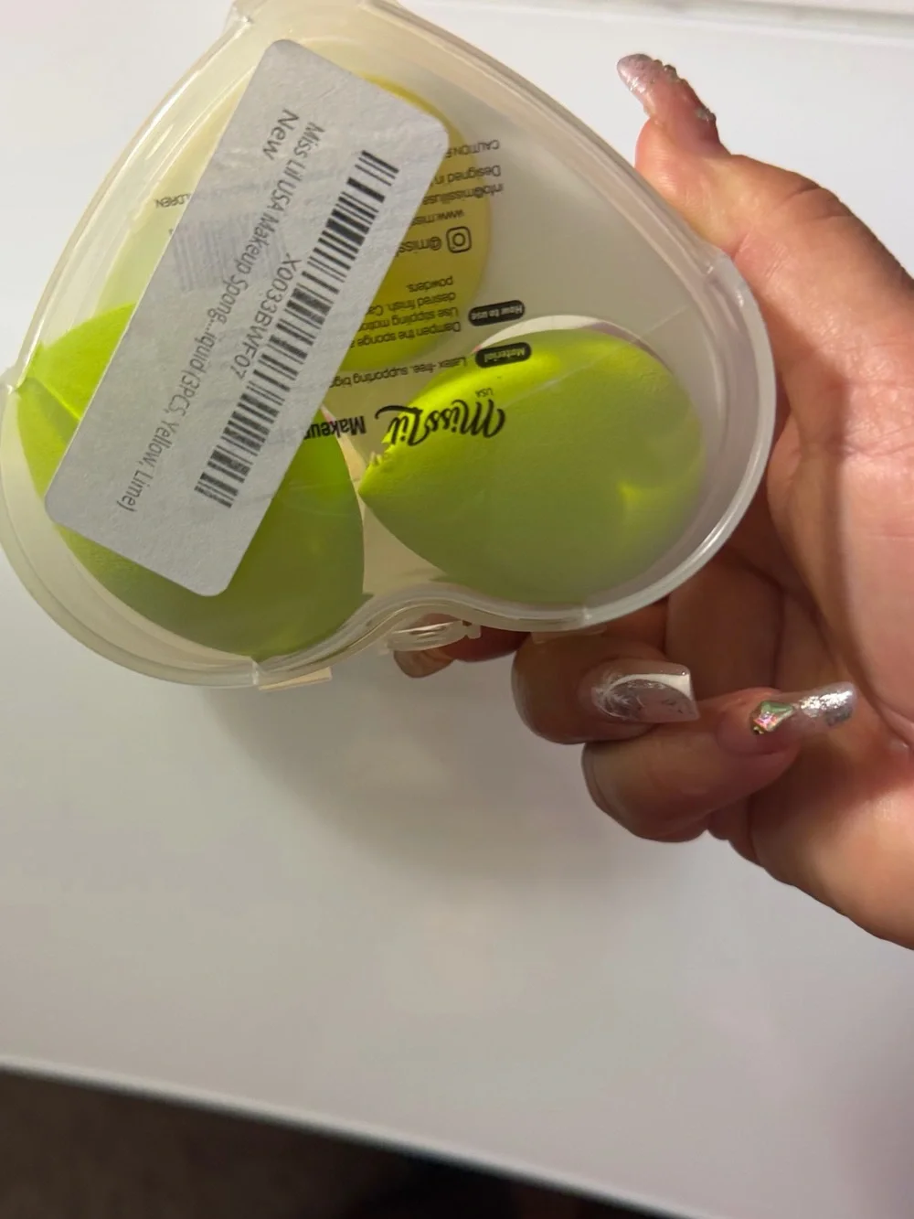Miss Lil Yellow & Green Heart Sponge Duo — Soft Makeup Blenders